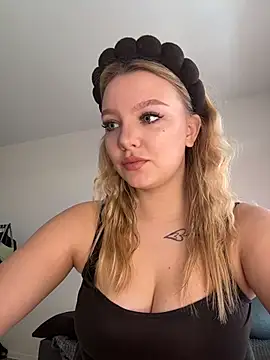 bettyloveu online show from 03.18.26