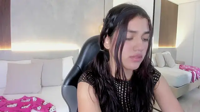 cristin collins online show from 05.13.26
