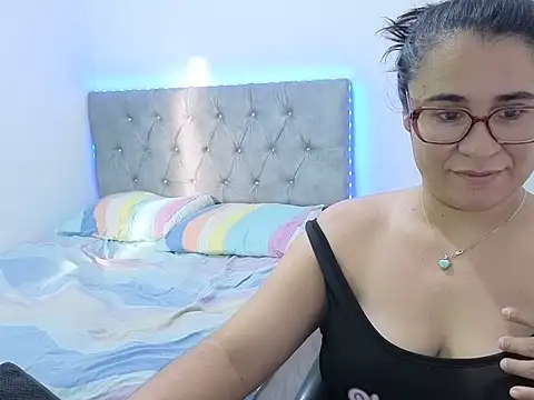 estrellajunior online show from 06.12.26