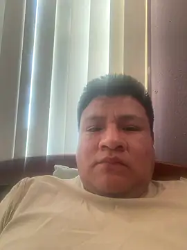 LionInLosAngeles online show from 03.12.26