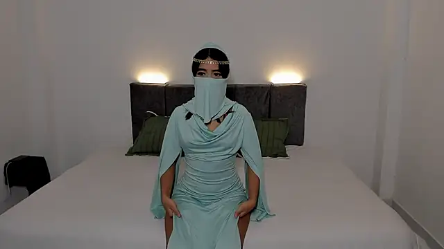 Zahra Bashir online show from 03.17.26