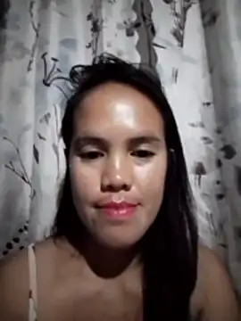 Snapshot of honey_pinay66 chatting on 03.21.26 honey pinay66 online show from 03.21.26