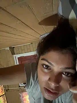 Snowygirl11 online show from 06.04.26