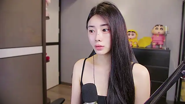 Snapshot of XiaoYuBao- chatting on 05.16.26 XiaoYuBao- online show from 05.16.26