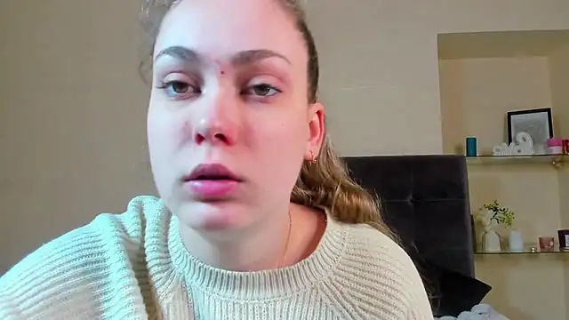 MelanieCuty online show from 04.23.26