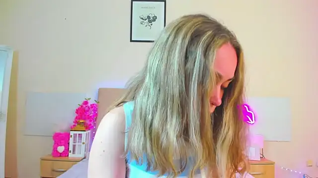 MelanieCuty online show from 05.04.26
