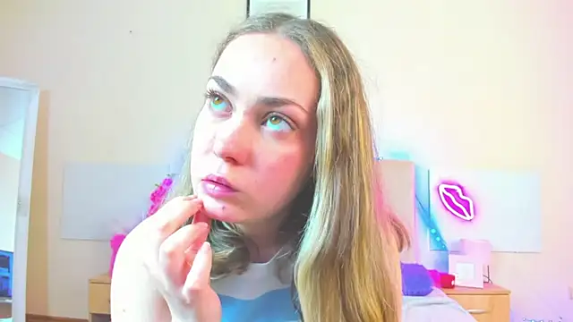 MelanieCuty online show from 05.06.26