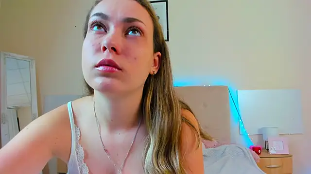 MelanieCuty online show from 07.20.26