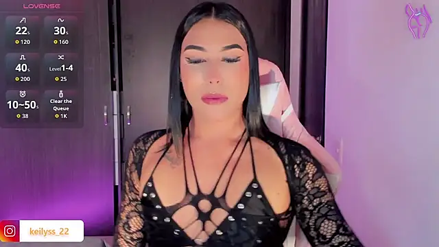 Snapshot of keilyss__ chatting on 04.12.26 keilyss online show from 04.12.26