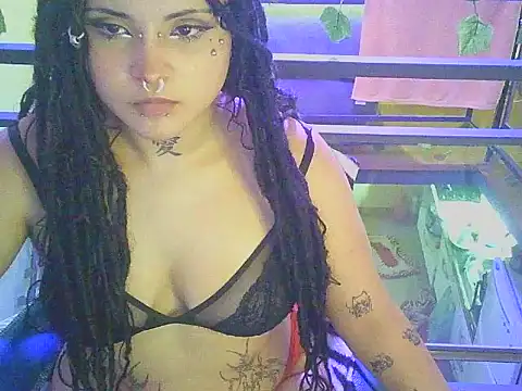 Snapshot of NeonMei chatting on 03.25.26 NeonMei online show from 03.25.26