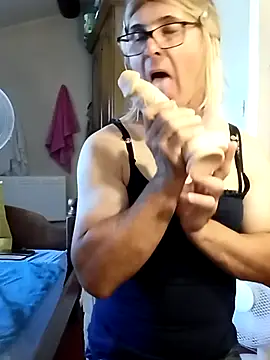 stephie83 online show from 07.07.26