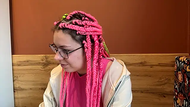 KlairRoms online show from 03.17.26