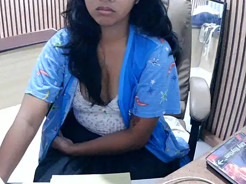 spicyren online show from 03.14.26