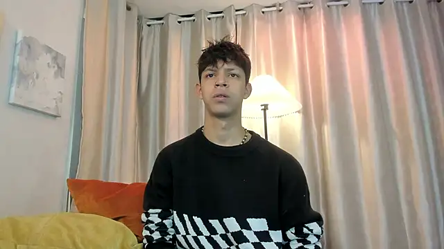 Snapshot of Ethan_qop chatting on 06.18.26 Ethan qop online show from 06.18.26