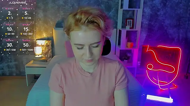 Snapshot of Shiny_Liss chatting on 05.15.26 Shiny Liss online show from 05.15.26