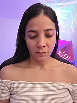 miaeyex online show from 07.21.26