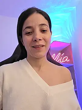 miaeyex online show from 07.25.26