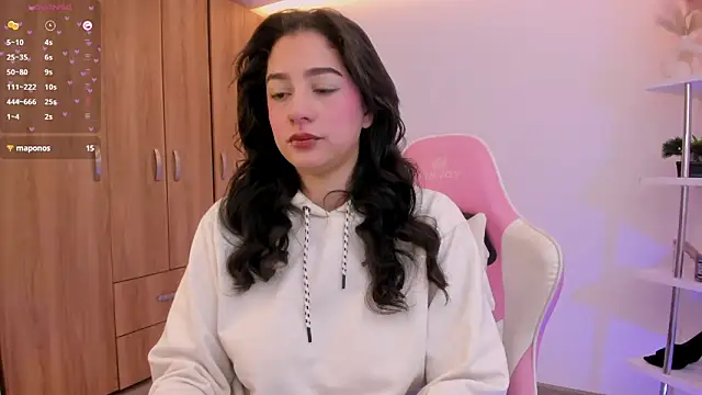 KittyFeet1 online show from 06.04.26