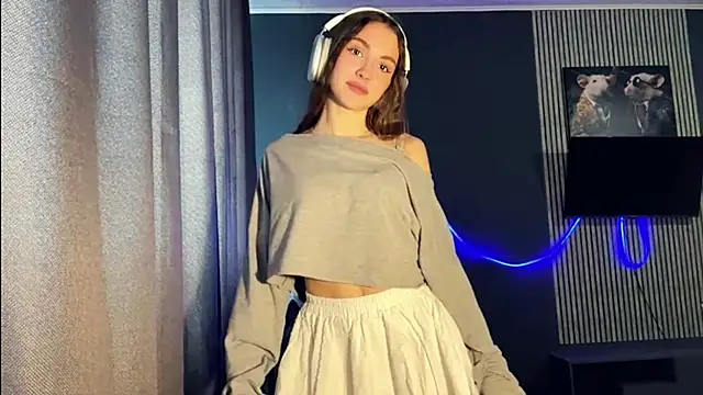 Veluxe online show from 03.16.26