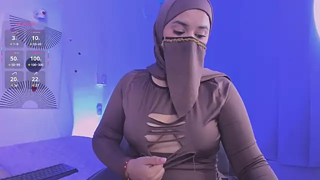 Aminaa Kaarim online show from 07.13.26