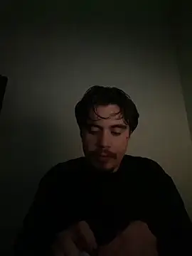 Snapshot of RuledTribe chatting on 04.03.26 RuledTribe online show from 04.03.26