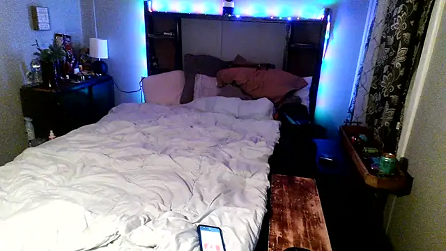 Snapshot of VikingNJosslyn26 chatting on 03.15.26 VikingNJosslyn26 online show from 03.15.26