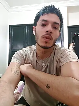 Thewildaliii0 online show from 04.18.26