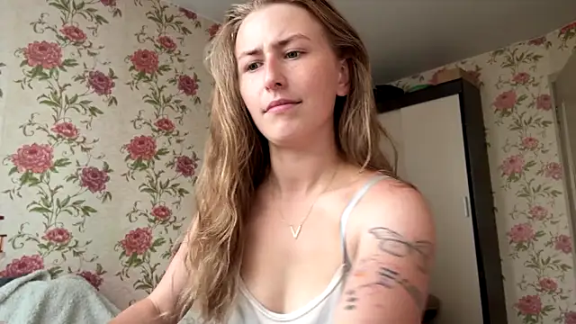 MissAnneli online show from 07.22.26