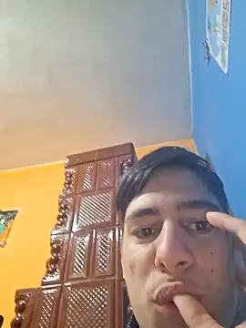 Snapshot of Lavinid chatting on 03.24.26 Lavinid online show from 03.24.26