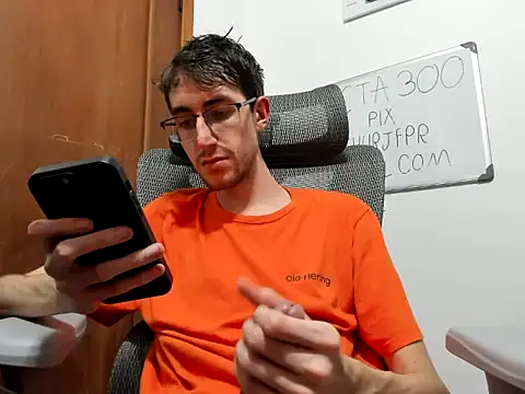 4rthurTV online show from 04.21.26