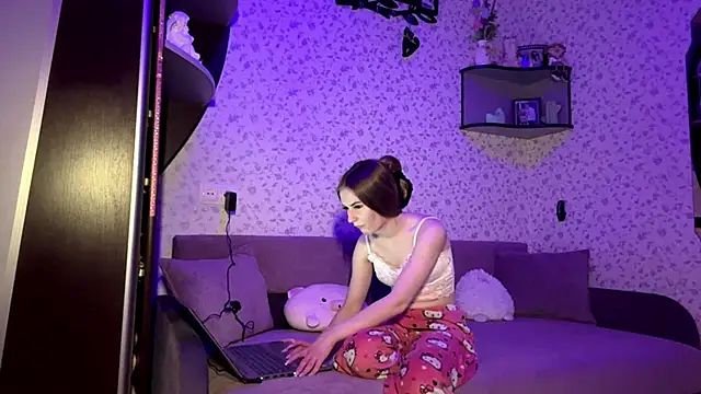 KimTify online show from 03.18.26