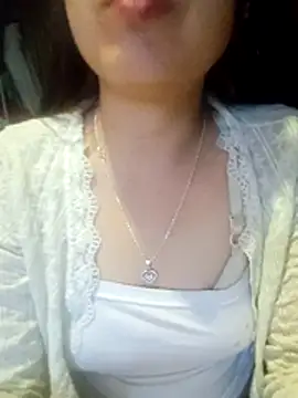 Snapshot of Abi-ni chatting on 05.09.26 Abi-ni online show from 05.09.26