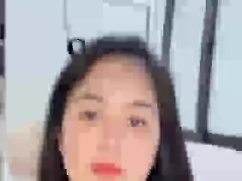 AmyLinee 1 online show from 06.13.26