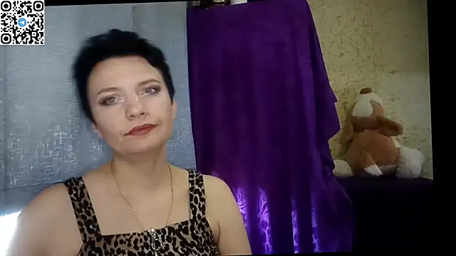 HotMamaQueen234 online show from 06.15.26