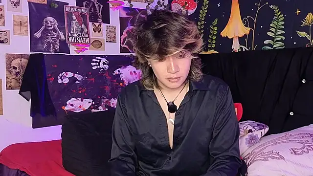 Snapshot of Noah_blackwood chatting on 04.11.26 Noah blackwood online show from 04.11.26