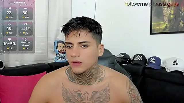 sweetlatinoboy online show from 04.18.26