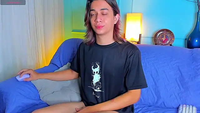 Keita Moon online show from 04.17.26