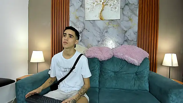 NAUGHTY BOYS1 online show from 03.18.26