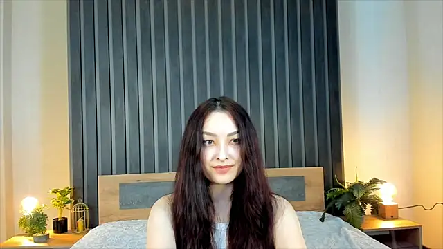 Snapshot of EdwardAvner chatting on 03.24.26 EdwardAvner online show from 03.24.26