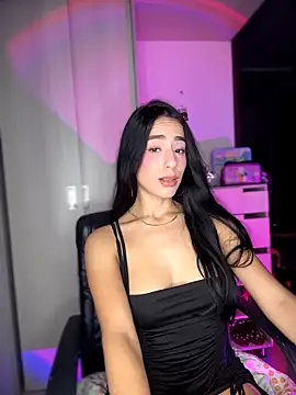 Snapshot of _Alejandra_02 chatting on 03.27.26 Alejandra 02 online show from 03.27.26