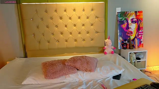 ChloeSterling online show from 05.05.26