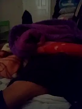 Snapshot of Diaaeddne chatting on 03.30.26 Diaaeddne online show from 03.30.26