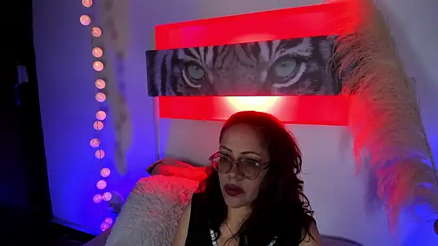 Mariia Paulaa online show from 06.17.26