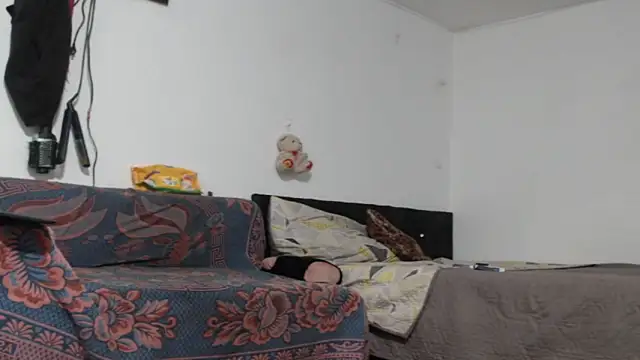 creazycam42 online show from 05.10.26