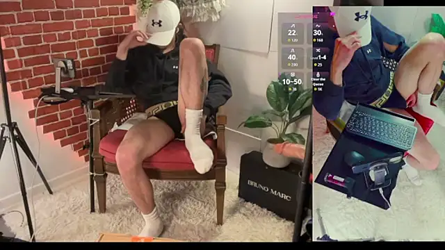 Snapshot of DylanBrook chatting on 05.12.26 DylanBrook online show from 05.12.26