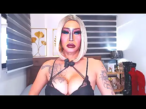 DominateMistressTania online show from 05.25.26