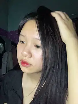 Snapshot of Link-mii chatting on 03.23.26 Link-mii online show from 03.23.26