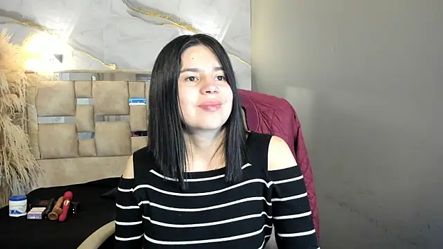 Snapshot of Cata_black chatting on 05.27.26 Cata black online show from 05.27.26
