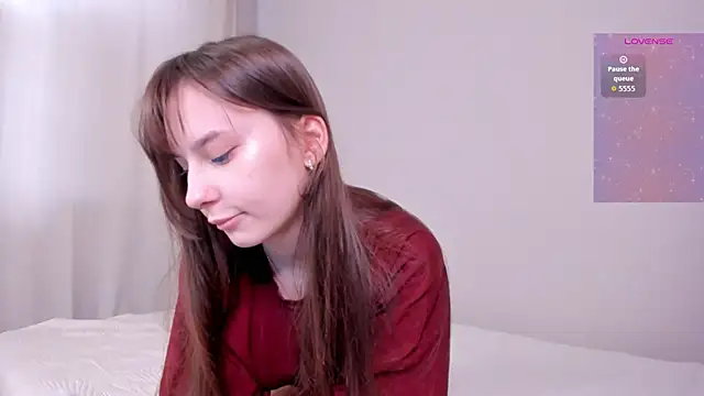 EmmaWantsToPlay online show from 04.28.26