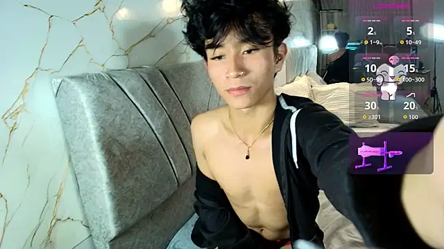 cococumps online show from 04.18.26